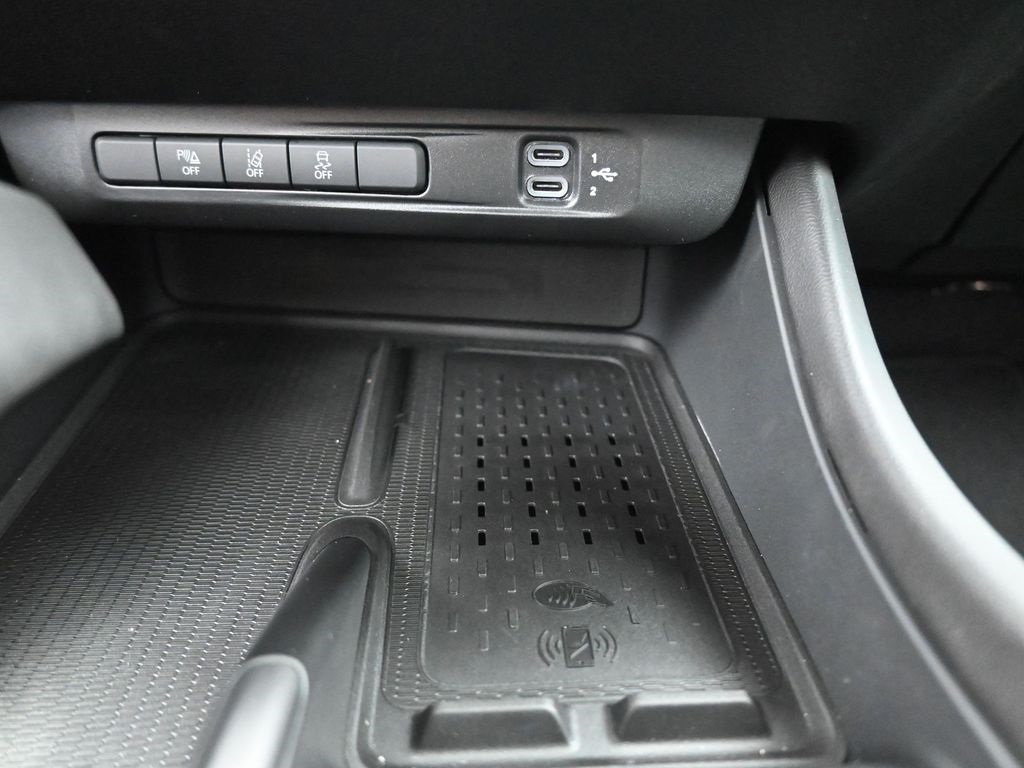 2024 Dodge Charger R/T photo 3