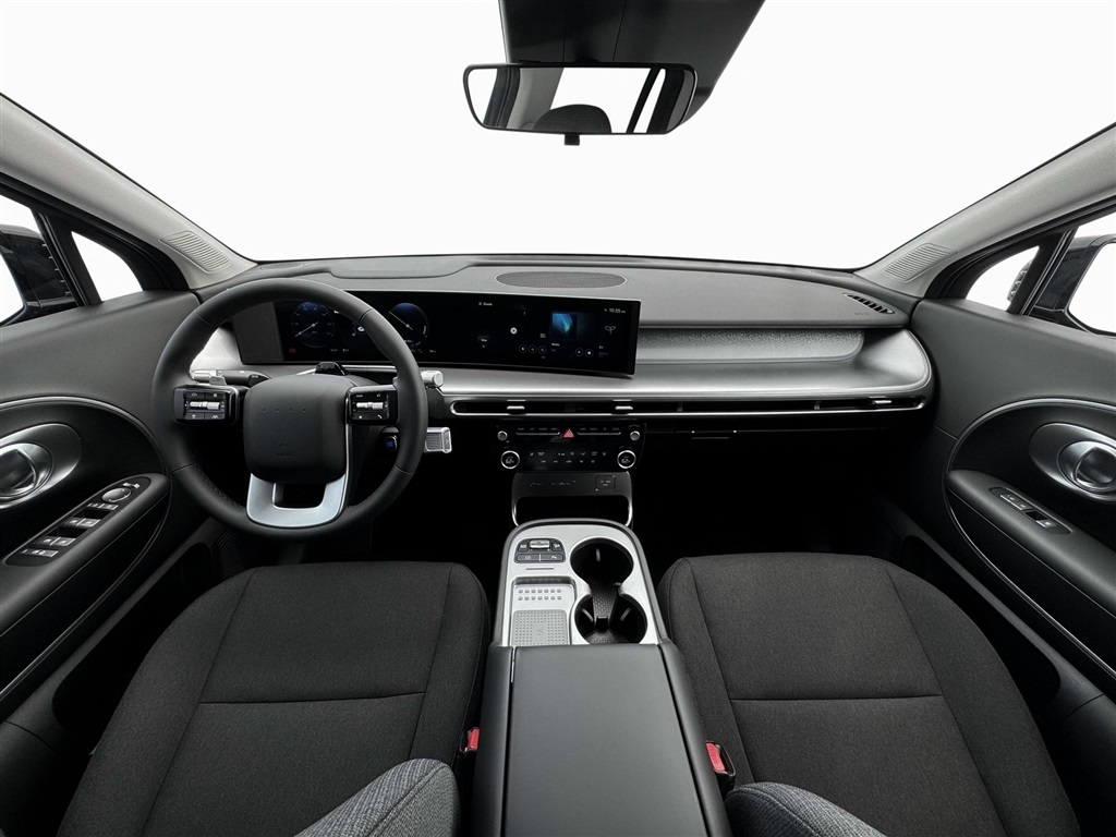 2026 Hyundai Ioniq SE photo 11
