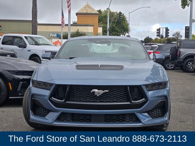 2025 Ford Mustang GT Premium photo 4