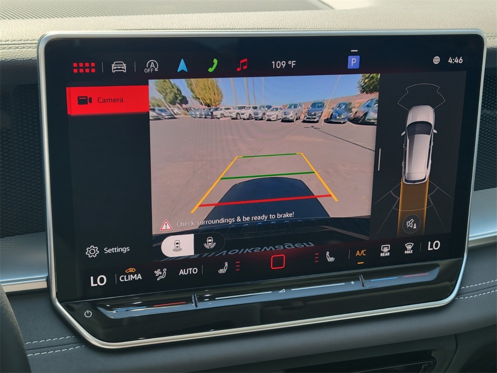 2025 Volkswagen Tiguan SE photo 13