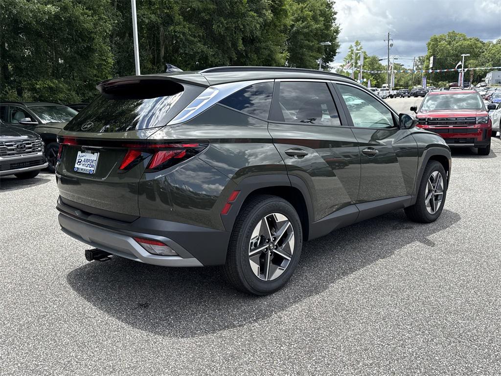 2025 Hyundai Tucson SEL photo 3