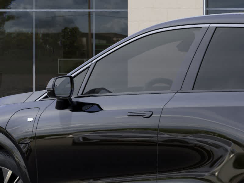2025 Cadillac Optiq Luxury photo 12