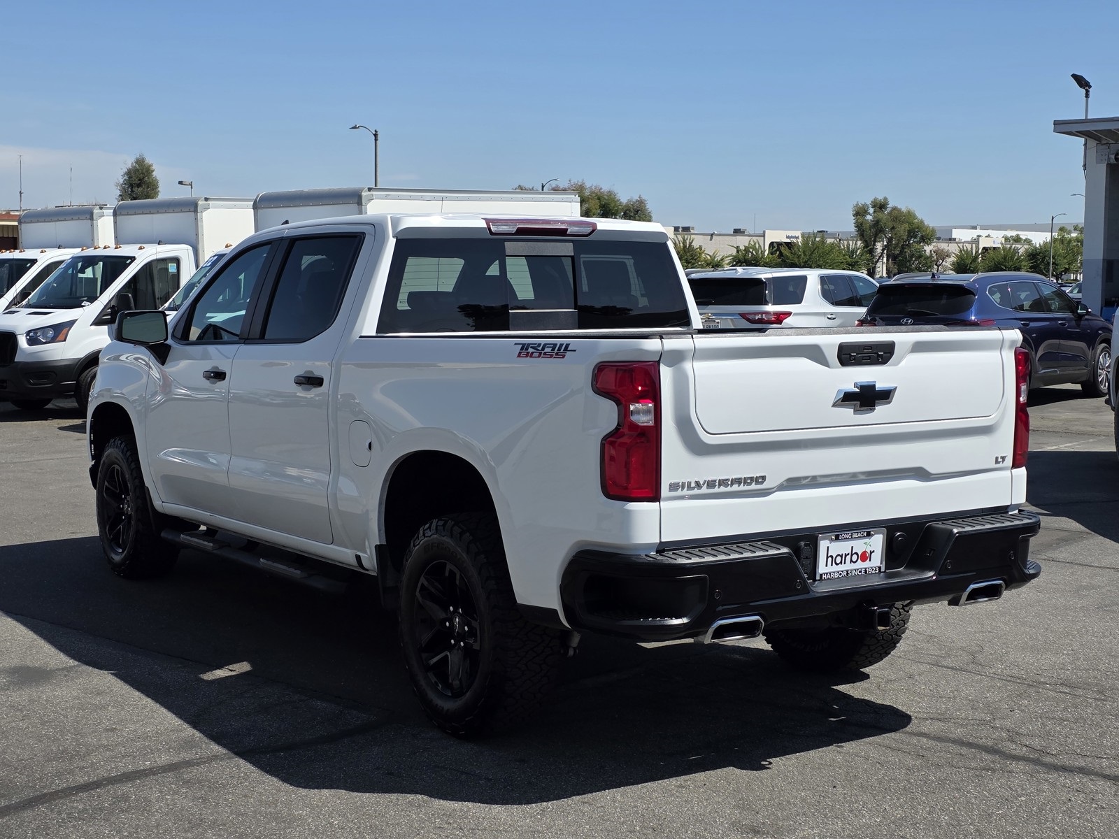2022 Chevrolet Silverado 1500 LT Trail Boss photo 9