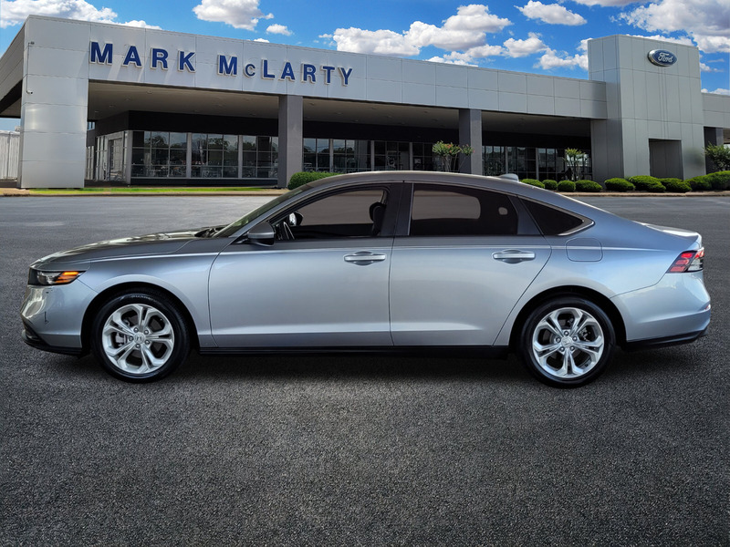 2023 Honda Accord LX photo 5