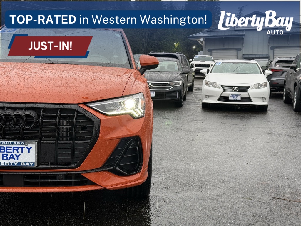 2023 Audi Q3 Premium Plus S line photo 2