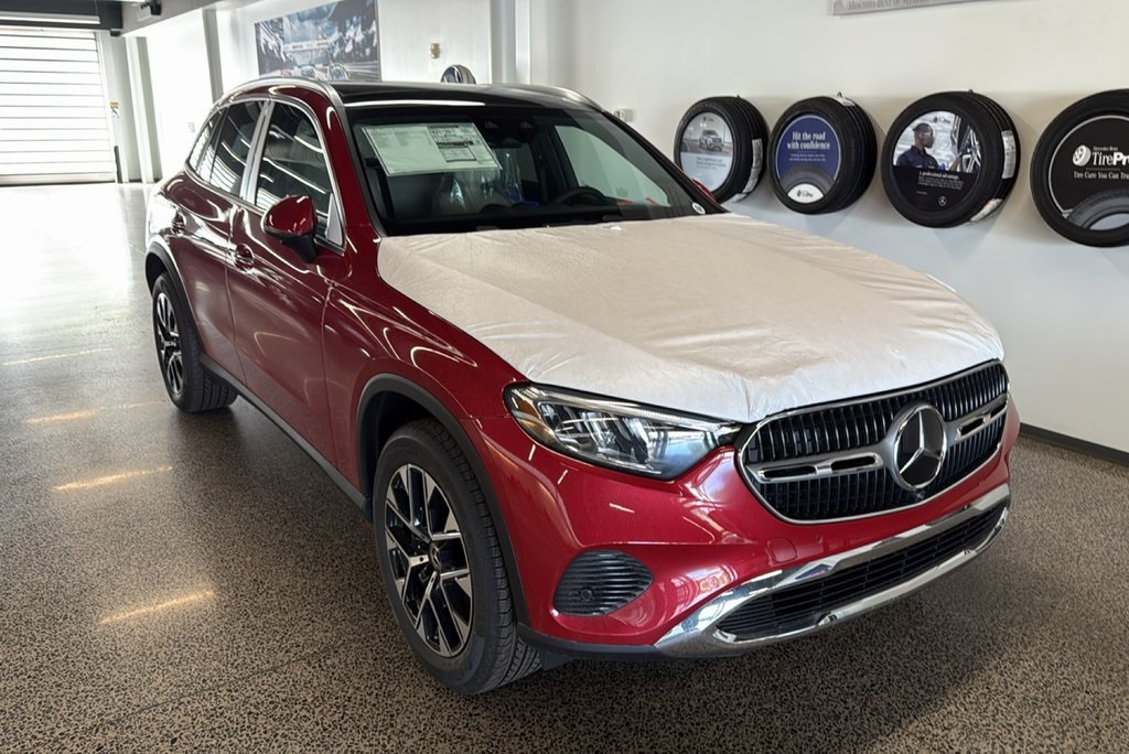 2026 Mercedes-Benz GLC Base's photo