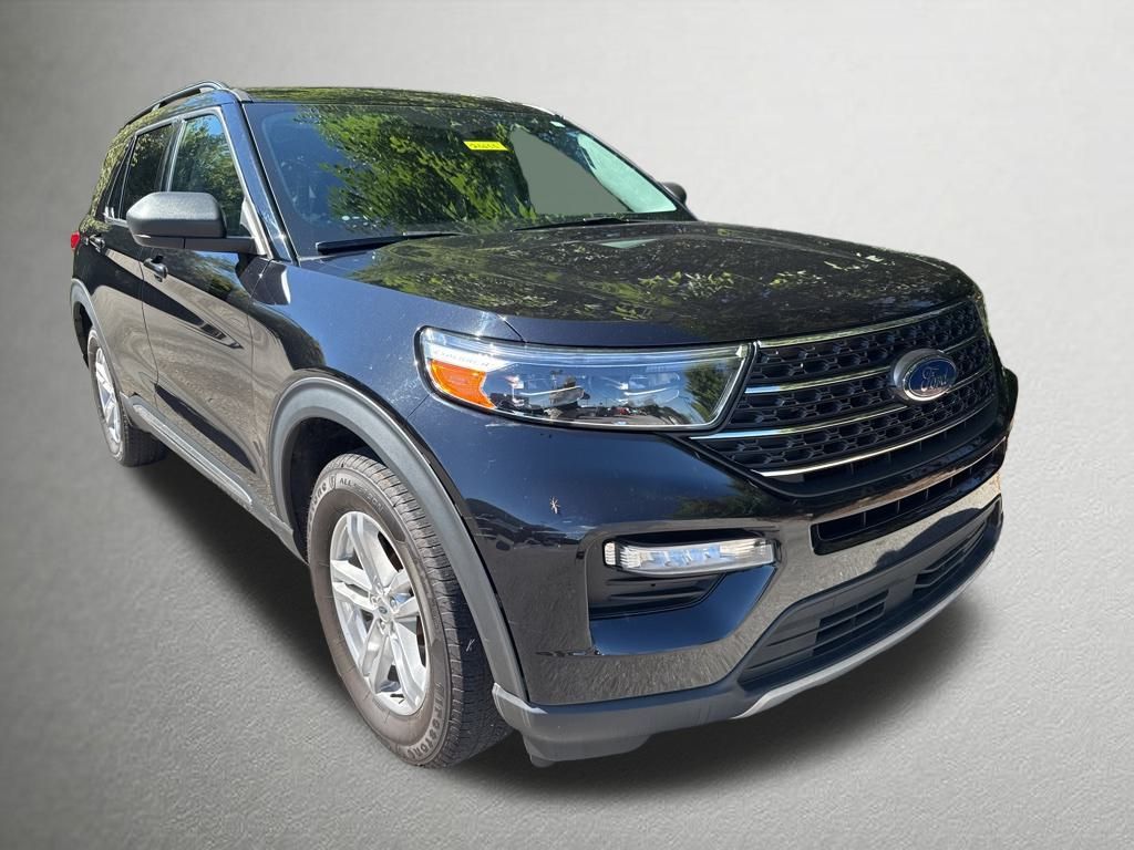 2022 Ford Explorer XLT's photo