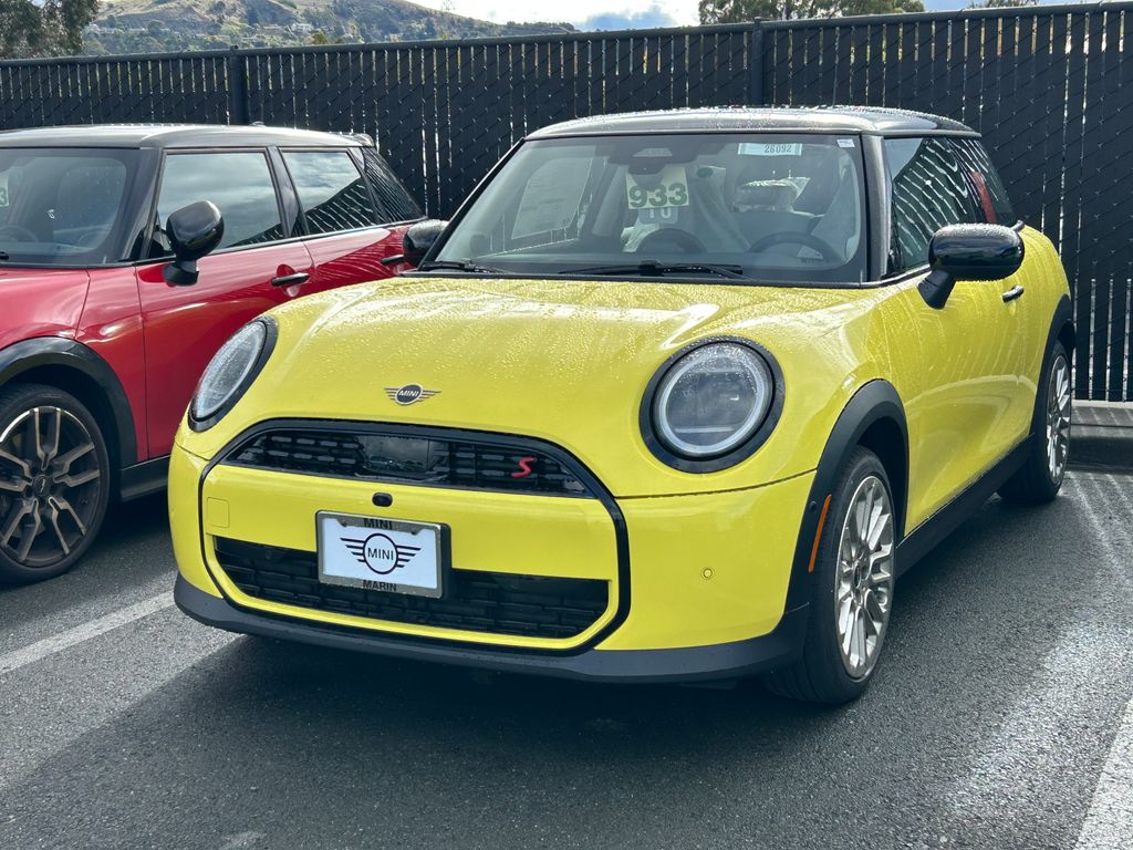 2026 Mini Cooper Hardtop S 2 Door Iconic photo 2
