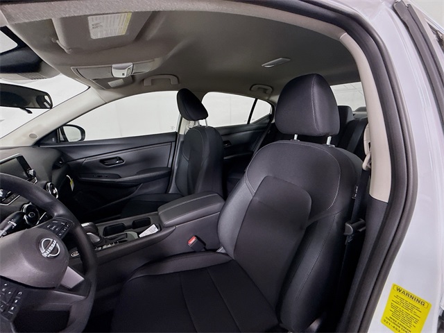 2025 Nissan Sentra S photo 5