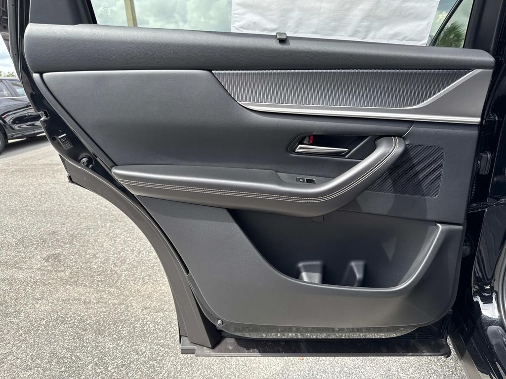 2025 Mazda CX-90 3.3 Turbo Preferred photo 38