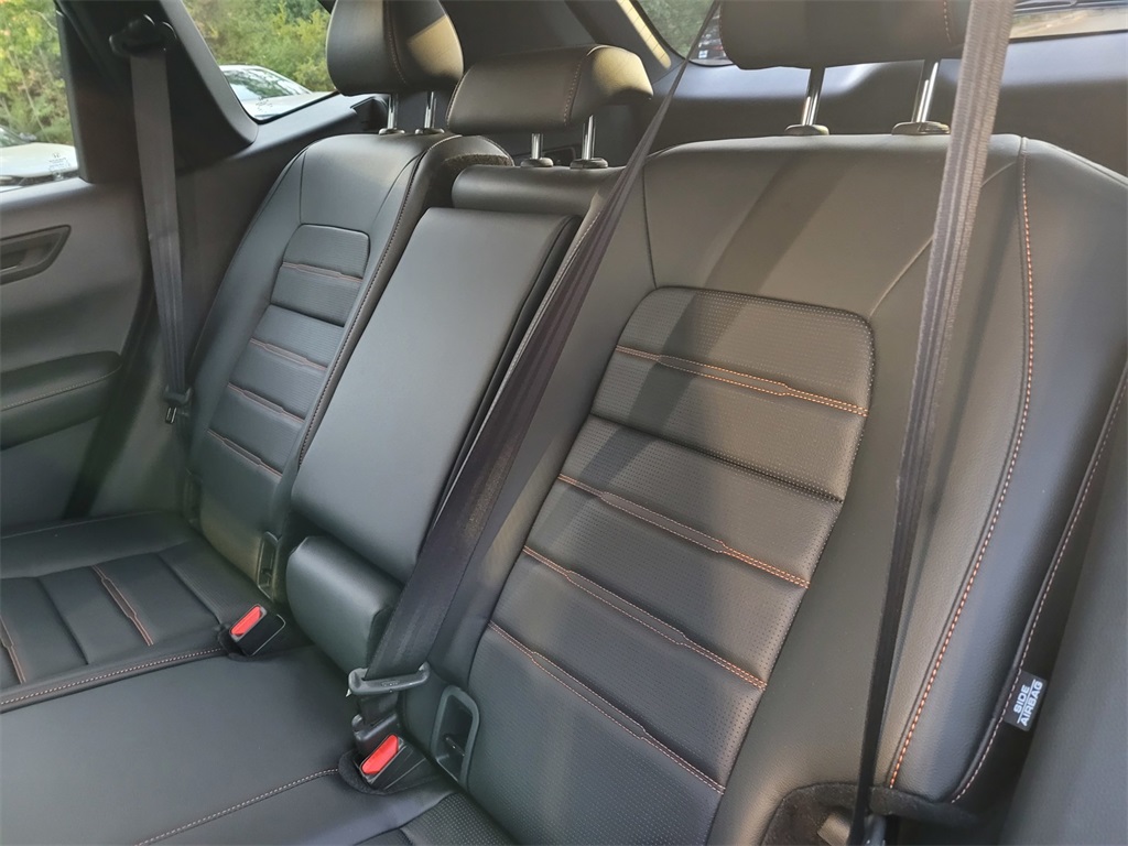 2025 Honda CR-V Hybrid Sport-L photo 5