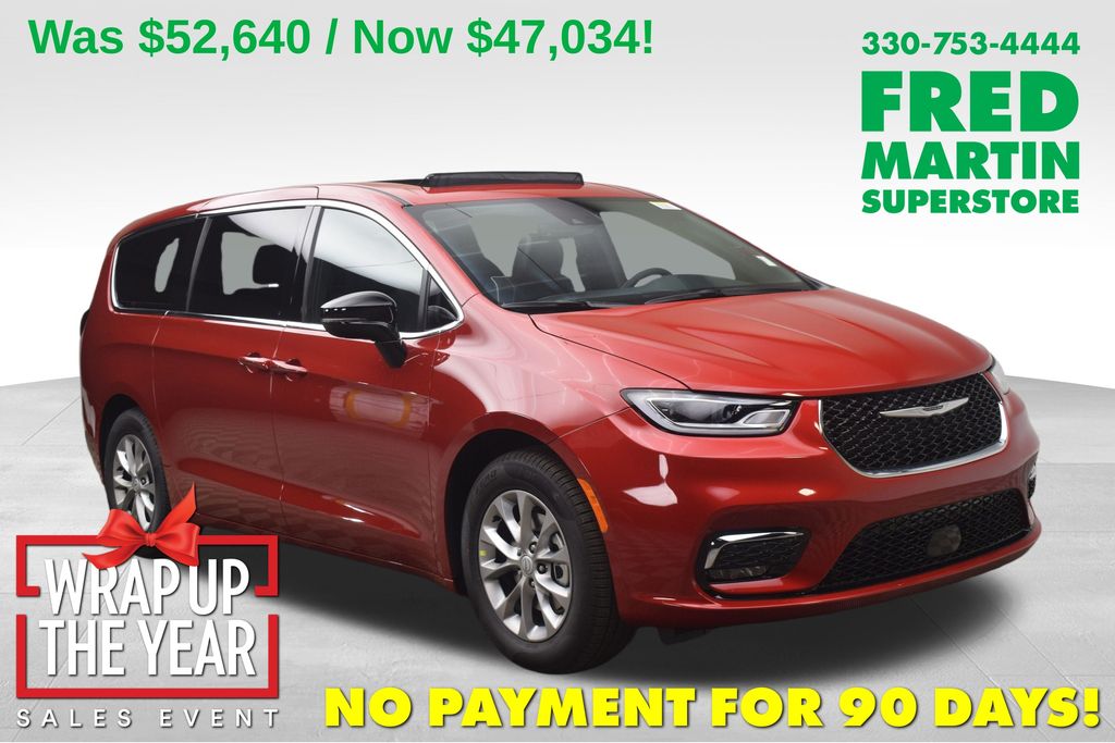 2026 Chrysler Pacifica Limited's photo