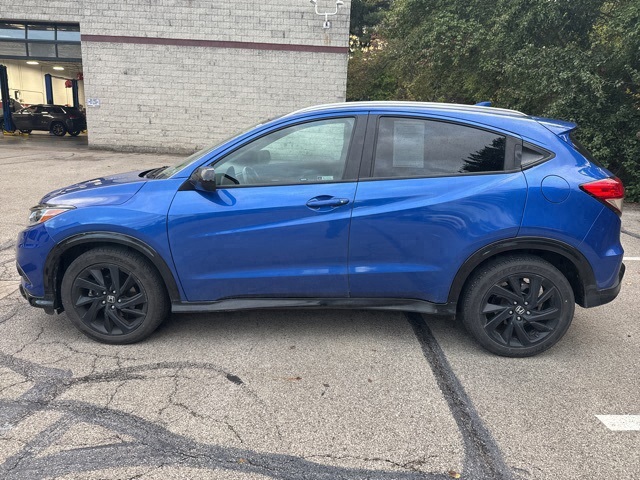 2021 Honda HR-V Sport photo 2