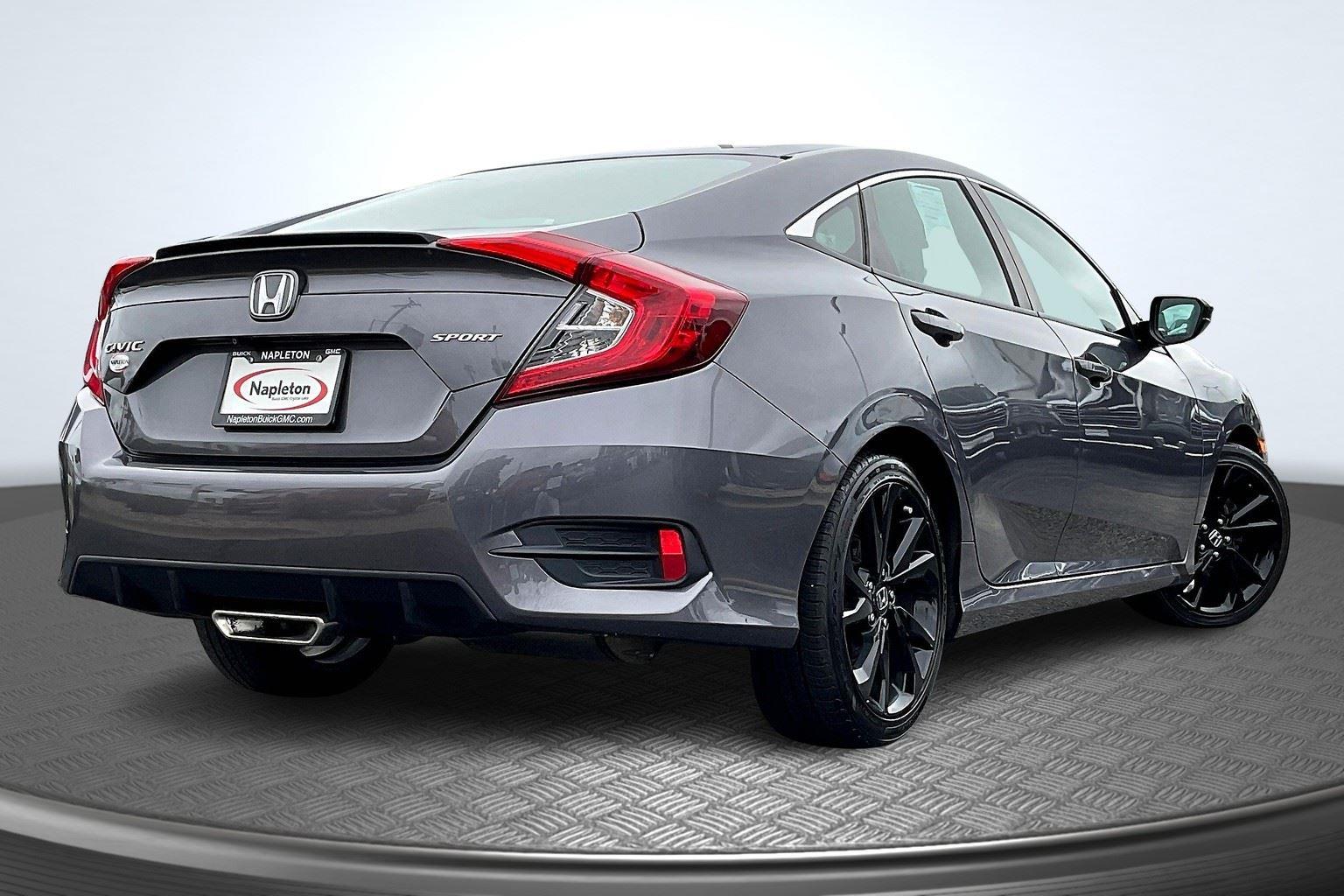 2019 Honda Civic Sport photo 2
