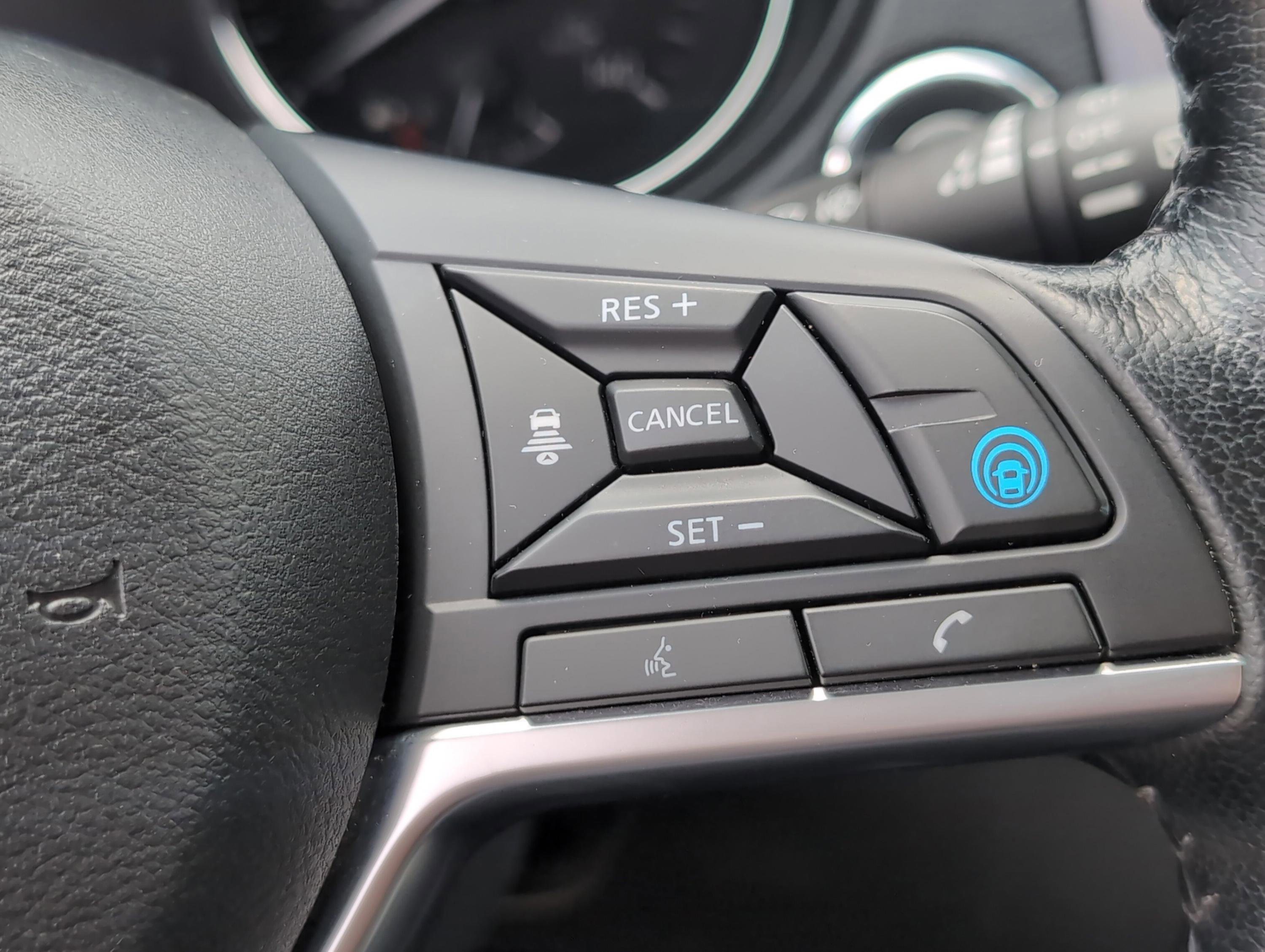 2022 Nissan Rogue Sport SV photo 18
