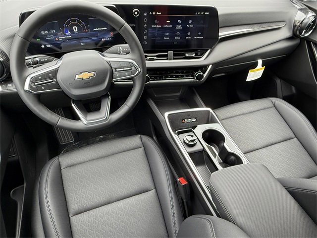 2026 Chevrolet Equinox LT photo 32