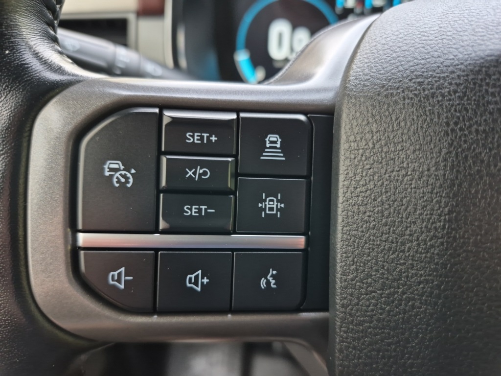 2021 Ford F-150 Lariat photo 23