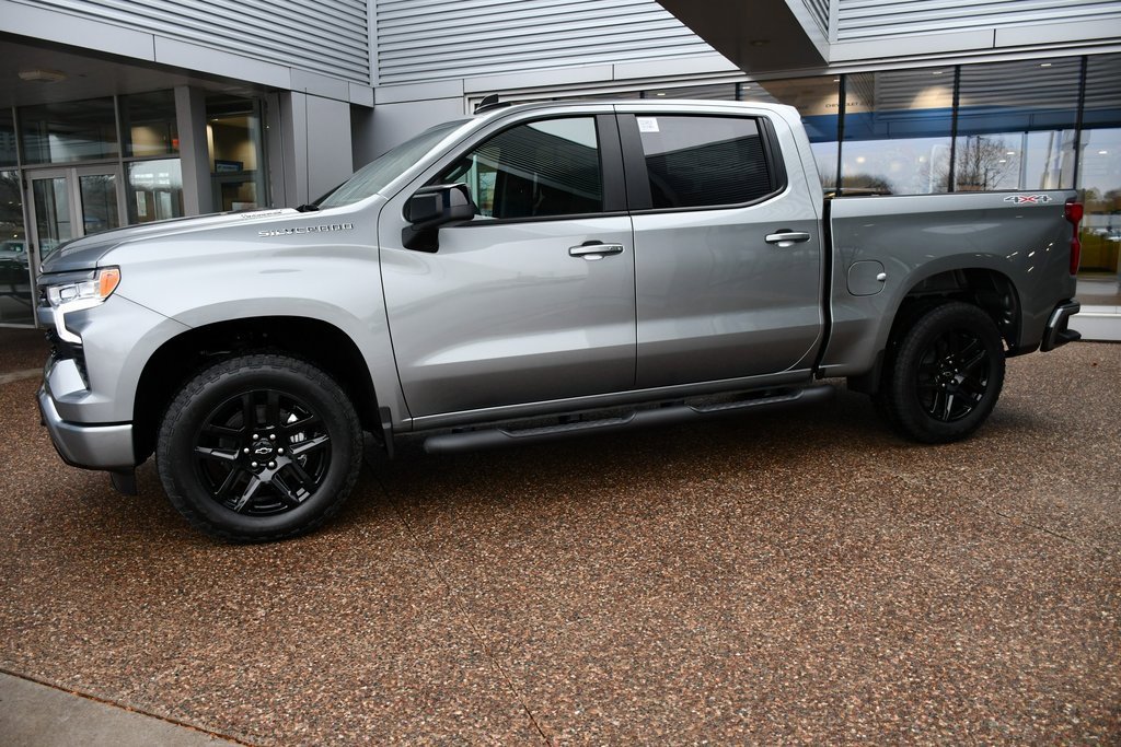 2026 Chevrolet Silverado 1500 RST photo 2