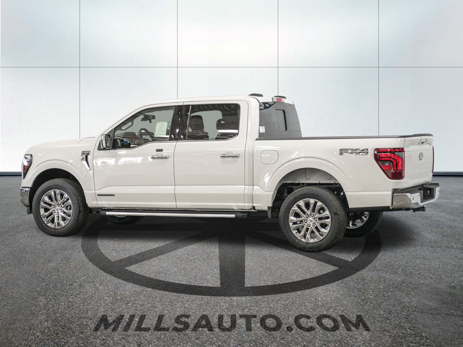 2025 Ford F-150 Lariat photo 3