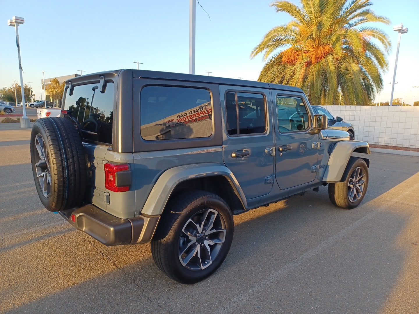 2024 Jeep Wrangler Sport S 4xe photo 4