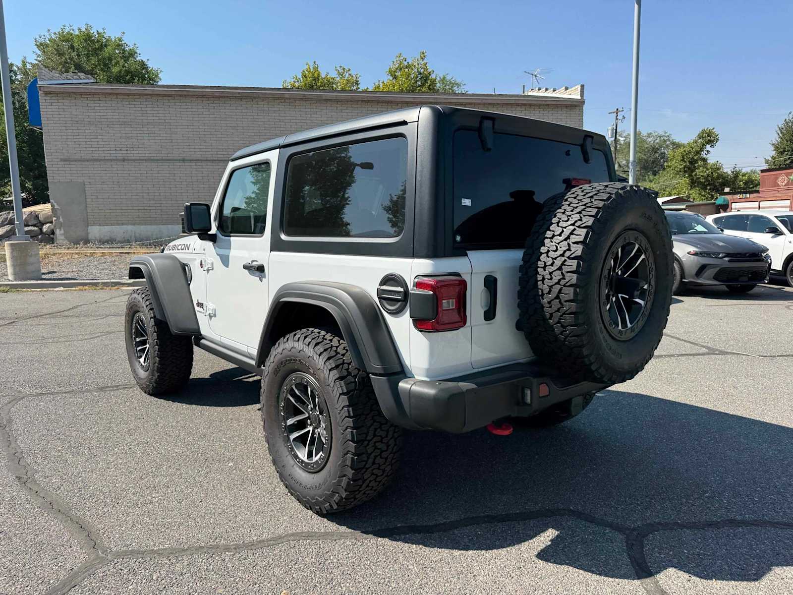 2025 Jeep Wrangler Two-Door Rubicon photo 3