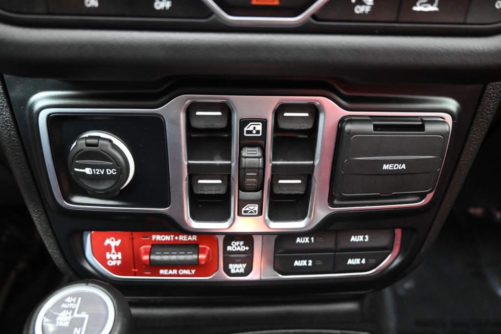 2024 Jeep Wrangler Rubicon 392 photo 31