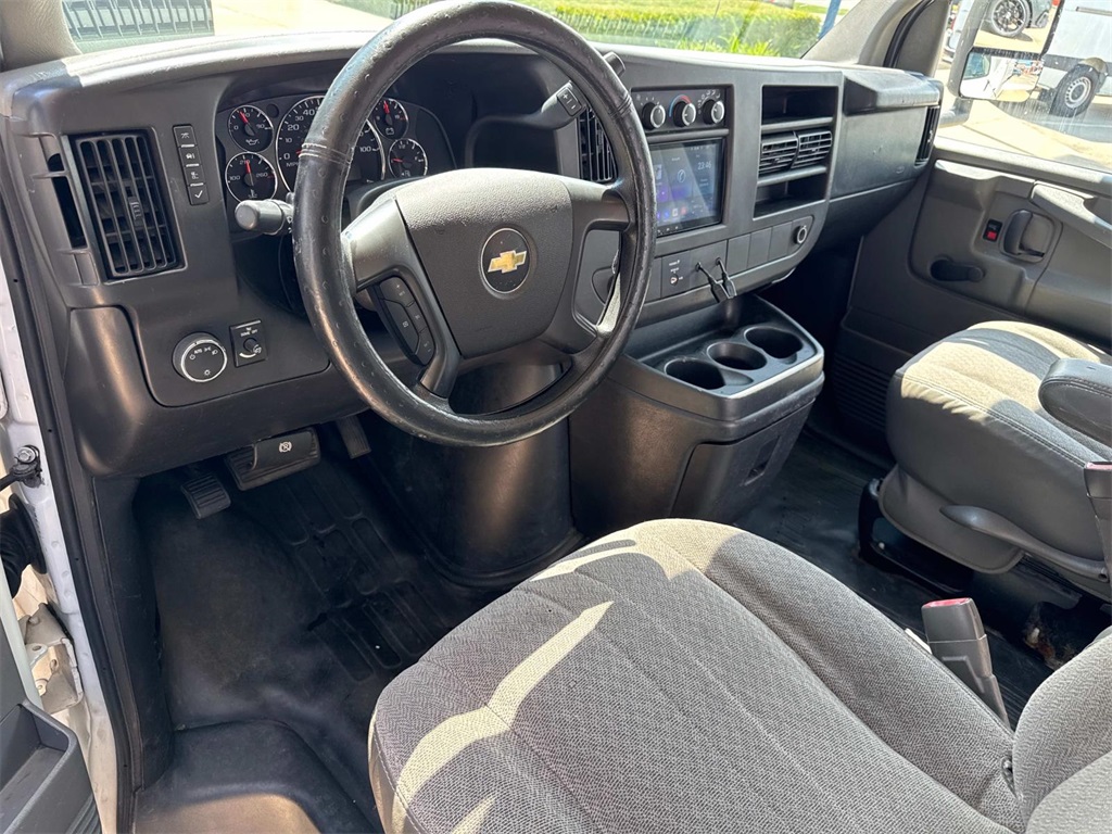 2013 Chevrolet Express 3500 Work Van photo 21