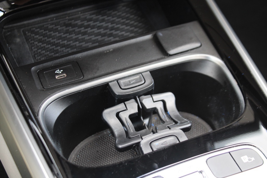 2024 Mercedes Benz EQB 250+ photo 26