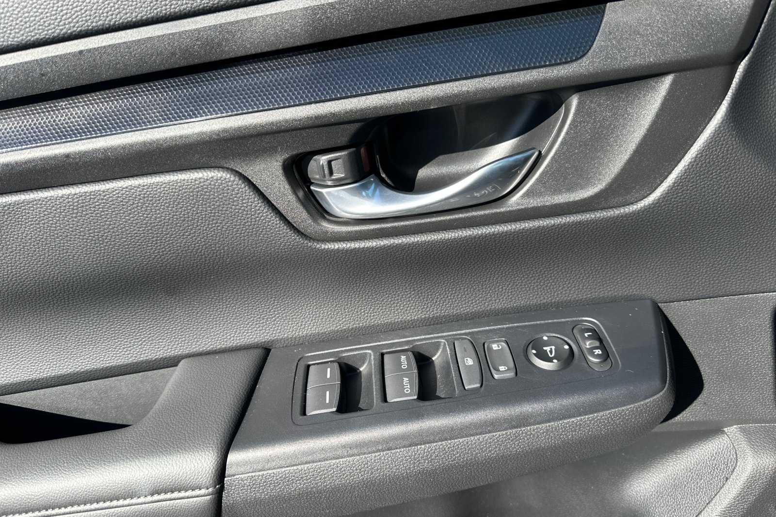 2024 Honda CR-V EX photo 11