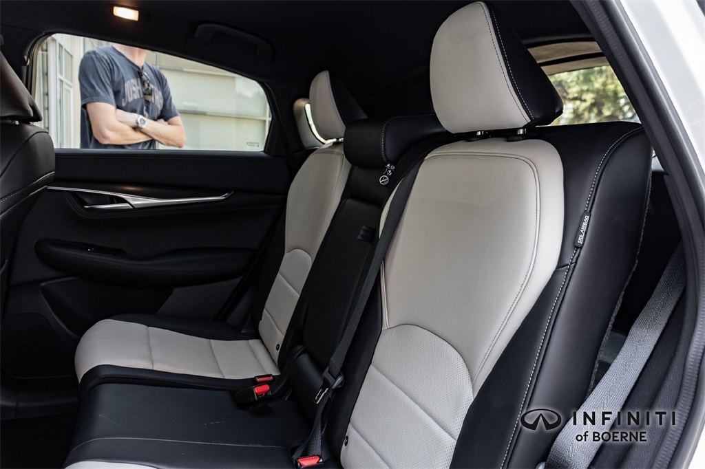 2025 Infiniti QX55 Luxe photo 23