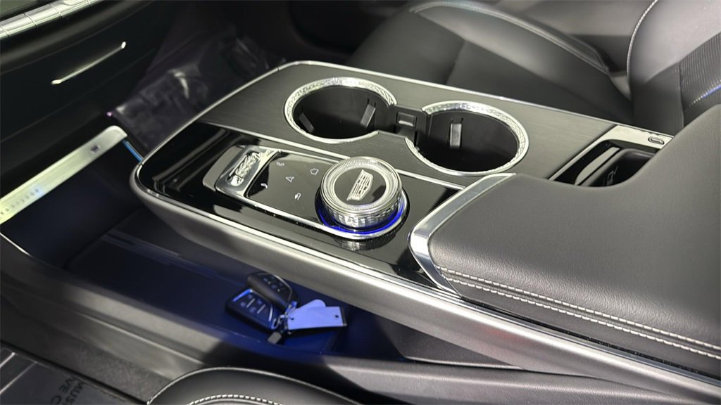 2024 Cadillac Lyriq Luxury photo 23