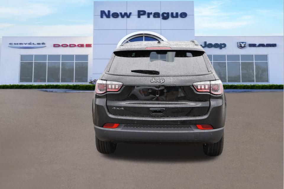 2025 Jeep Compass Limited photo 4