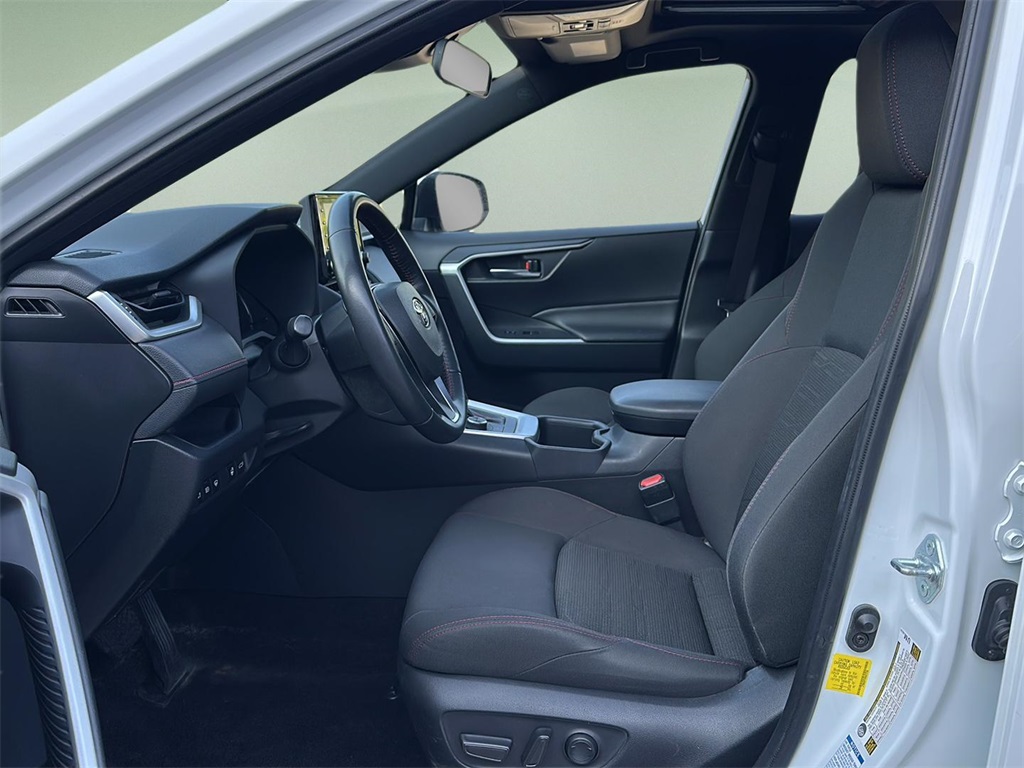 2022 Toyota RAV4 Prime SE photo 4