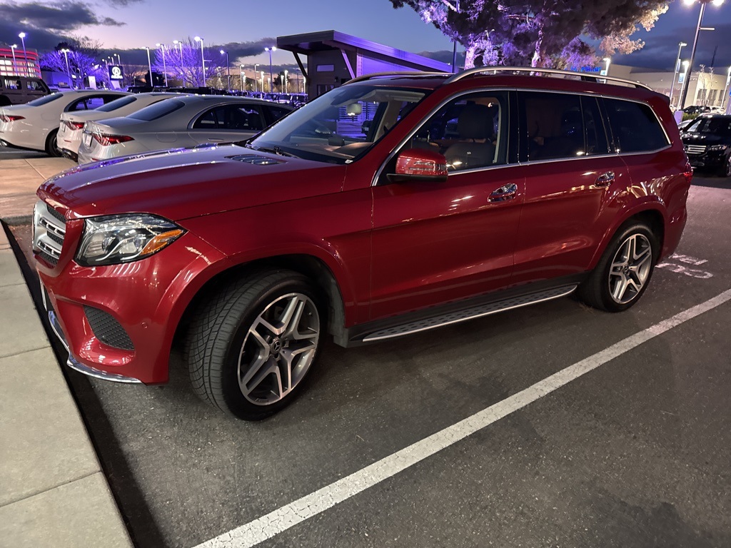 2018 Mercedes-Benz GLS-Class GLS550's photo