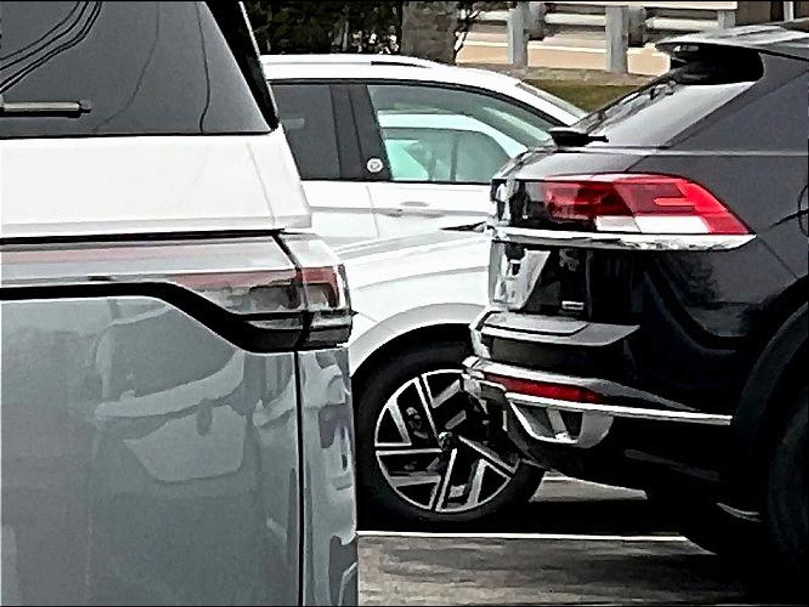 2025 Volkswagen ID. Buzz photo 4