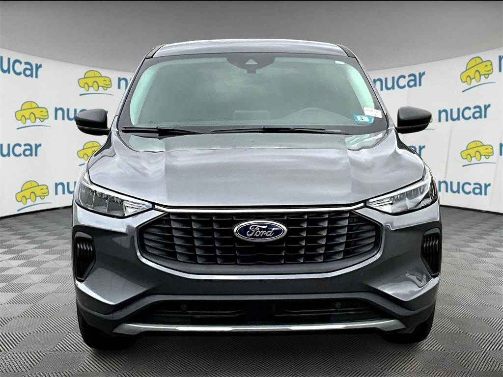 2024 Ford Escape Active photo 2