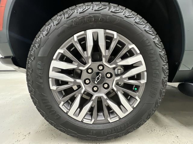 2025 Chevrolet Tahoe Z71 photo 27