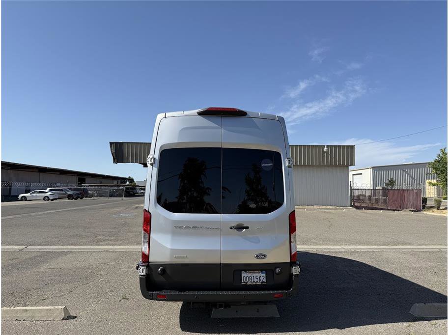 2018 Ford Transit Passenger XLT photo 6