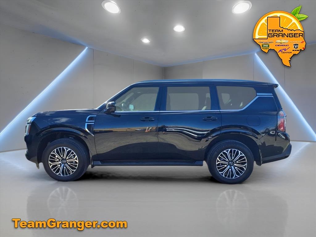 2025 Nissan Armada SL photo 4