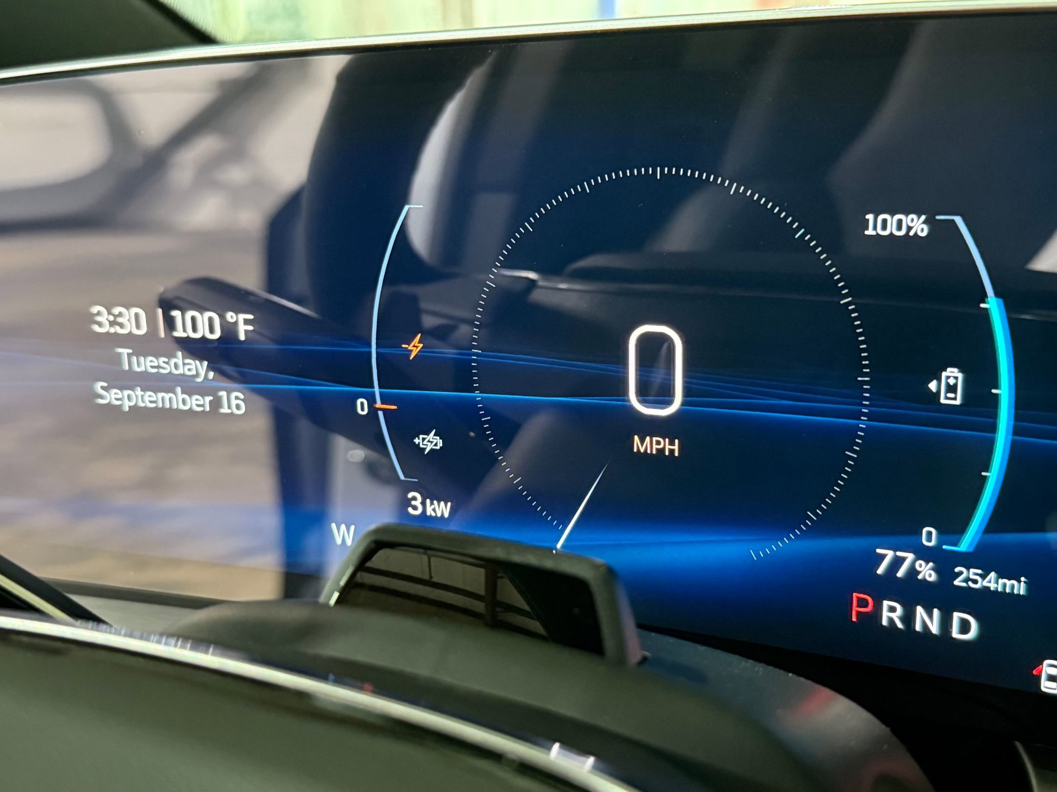 2026 Cadillac Lyriq Sport photo 16