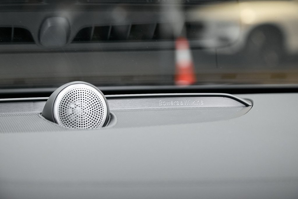 2024 VOLVO V90CC - Image 32