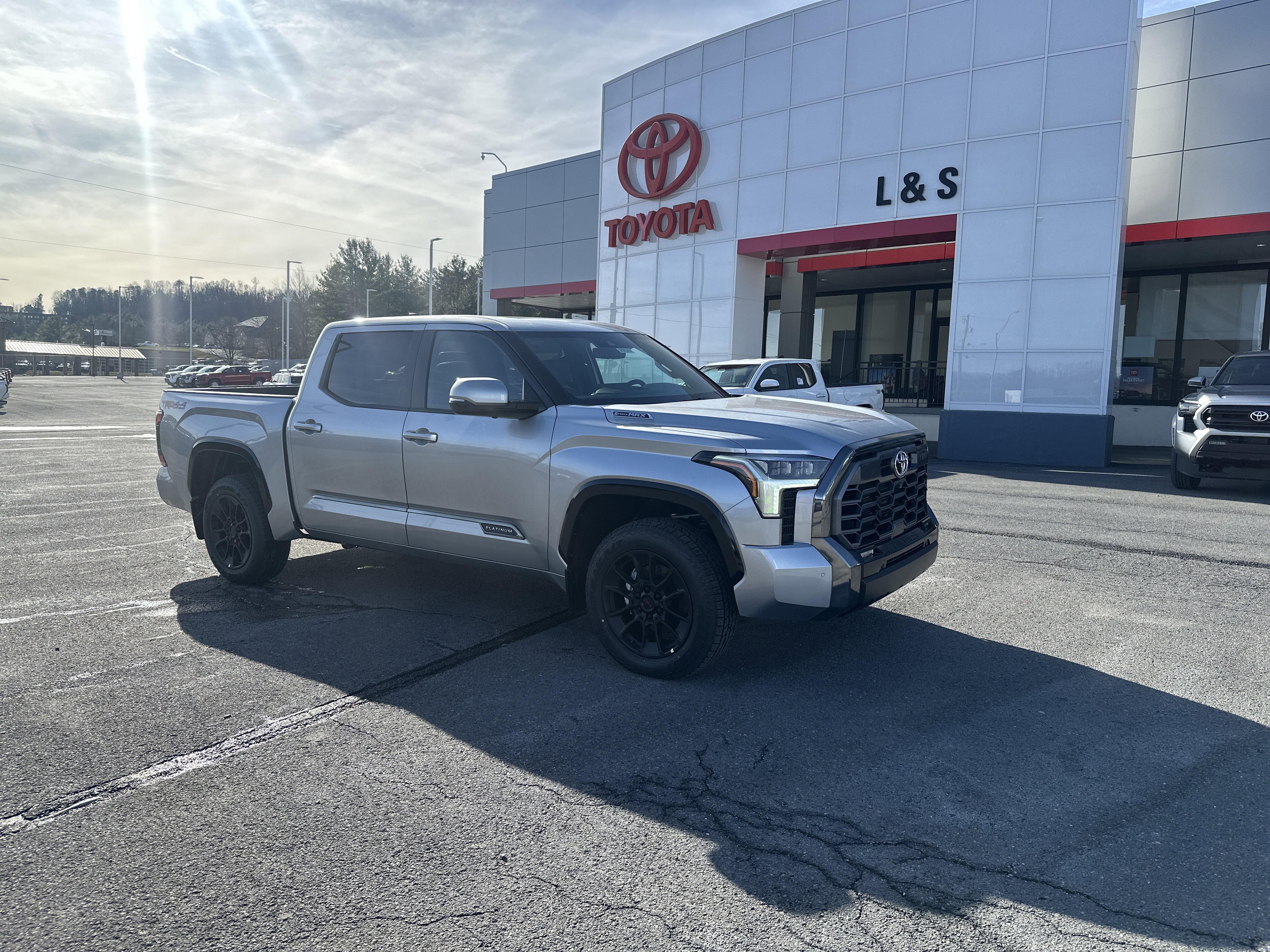 2026 Toyota Tundra Platinum's photo
