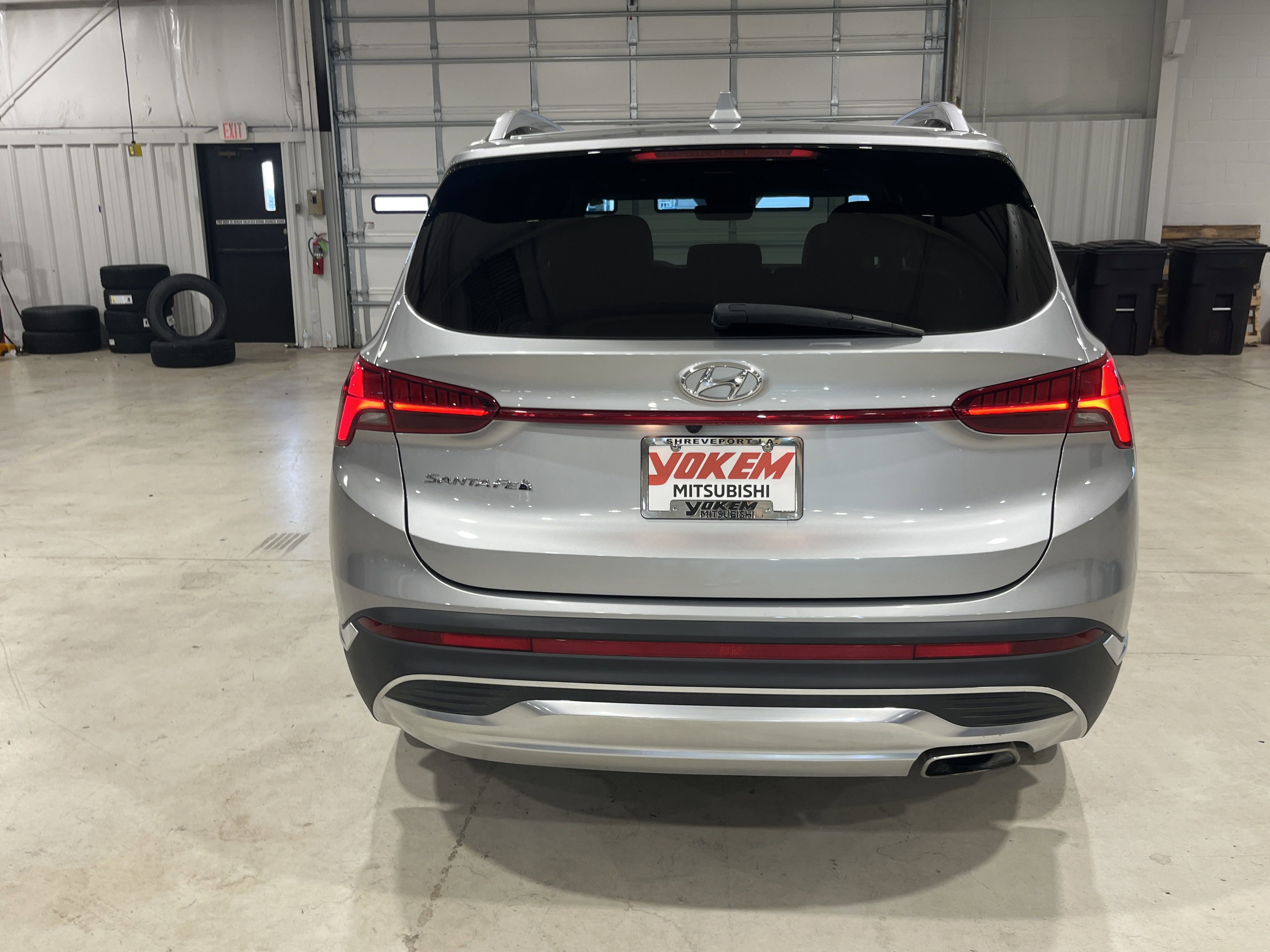 2023 Hyundai Santa Fe SEL Premium photo 4