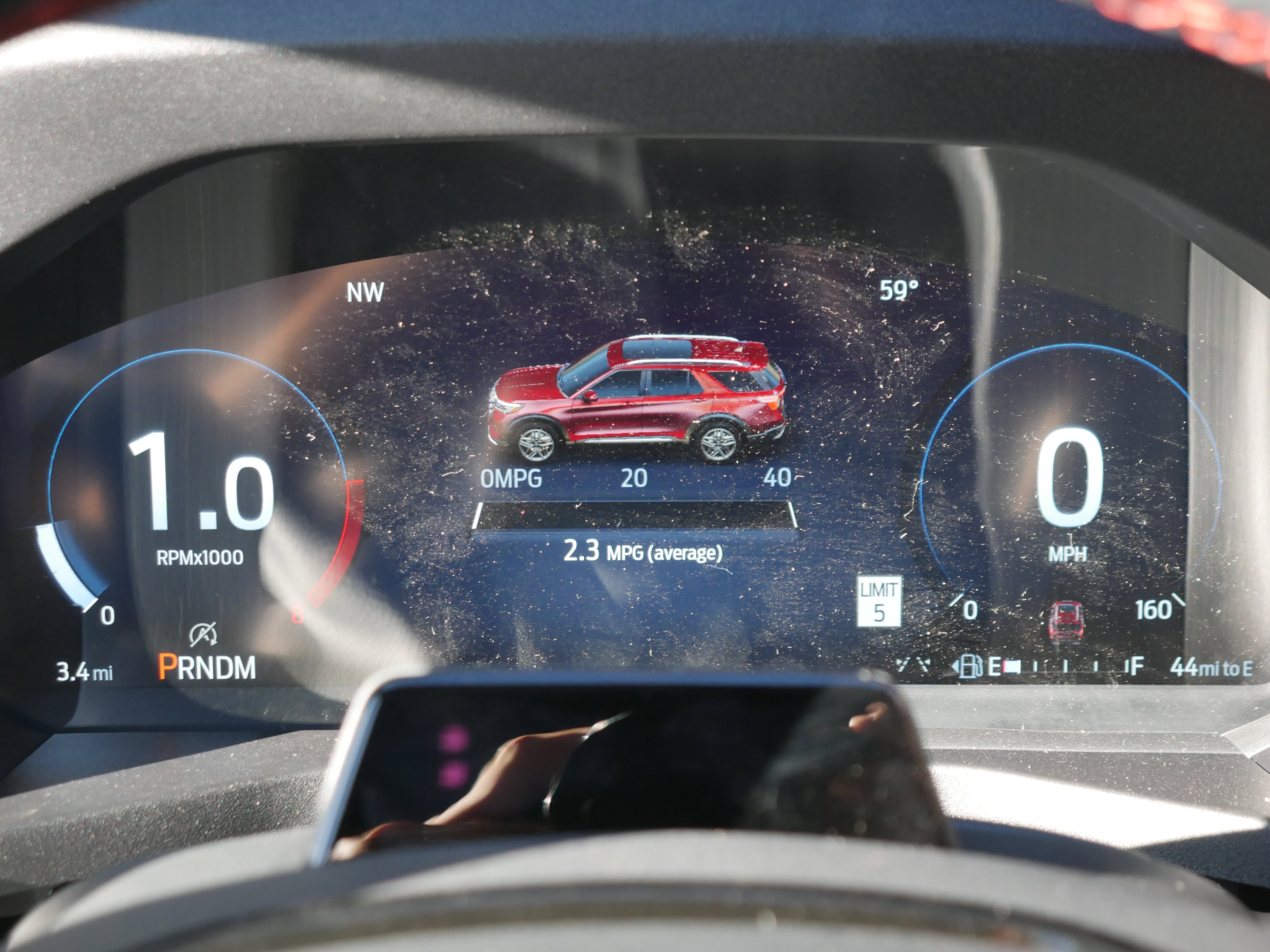 2025 Ford Explorer ST photo 4