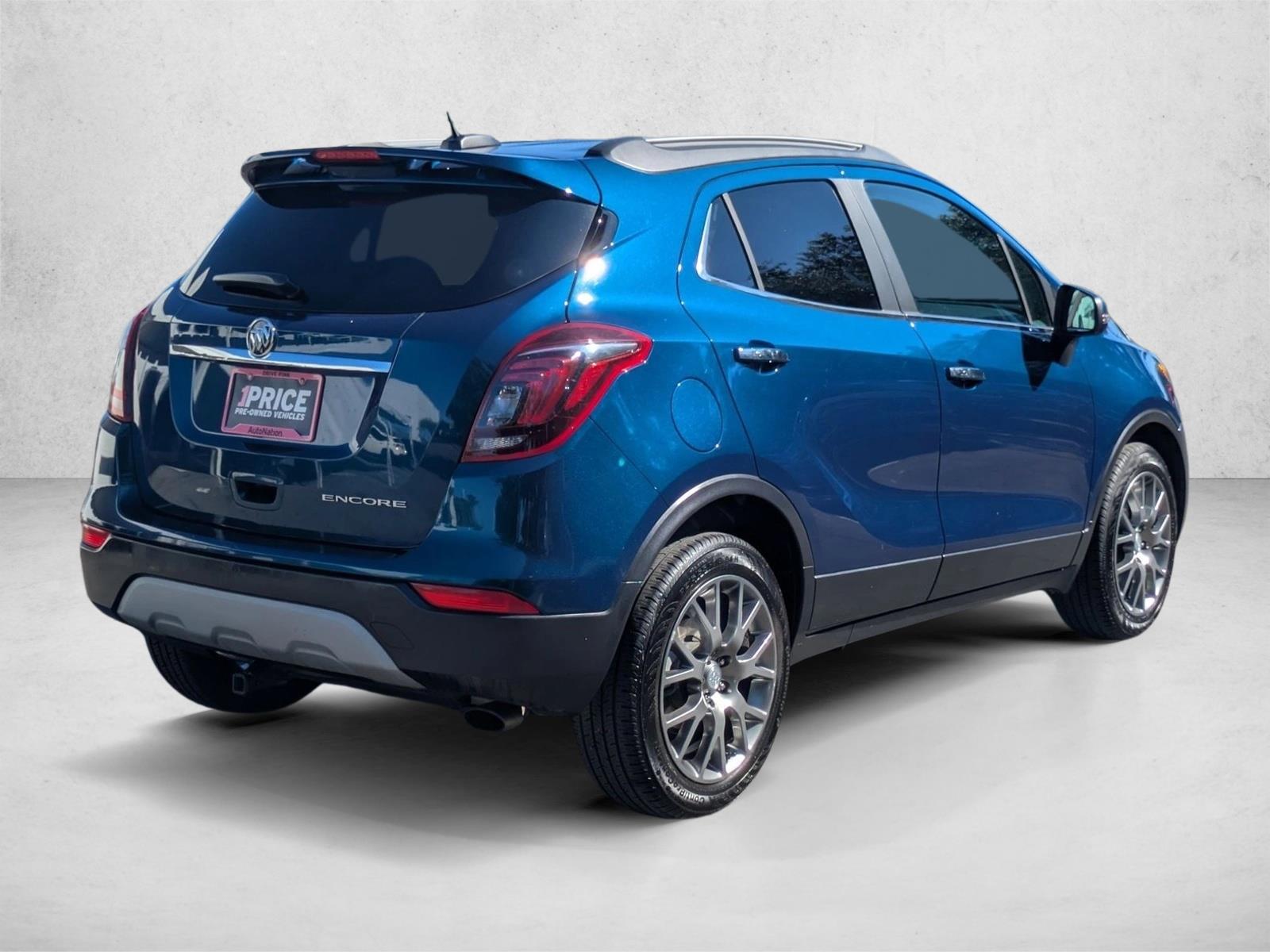 2019 Buick Encore Sport Touring photo 3