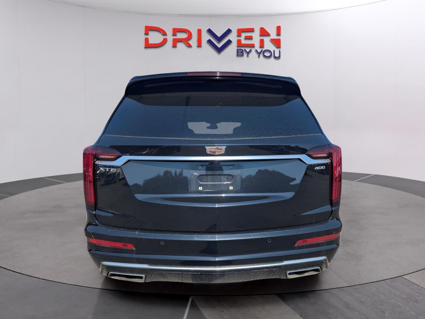 2023 Cadillac XT6 Premium Luxury photo 4