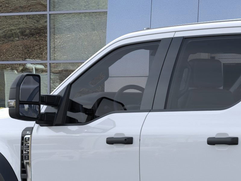 2025 Ford F-550 XL photo 19