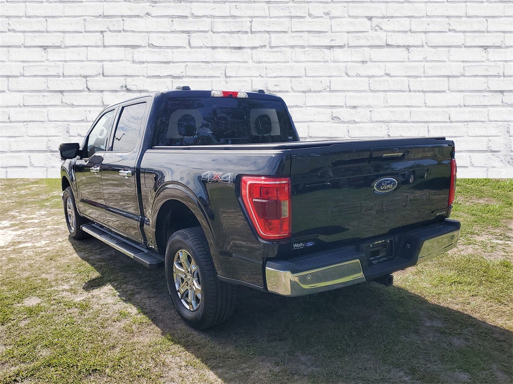 2021 Ford F-150 XLT photo 3