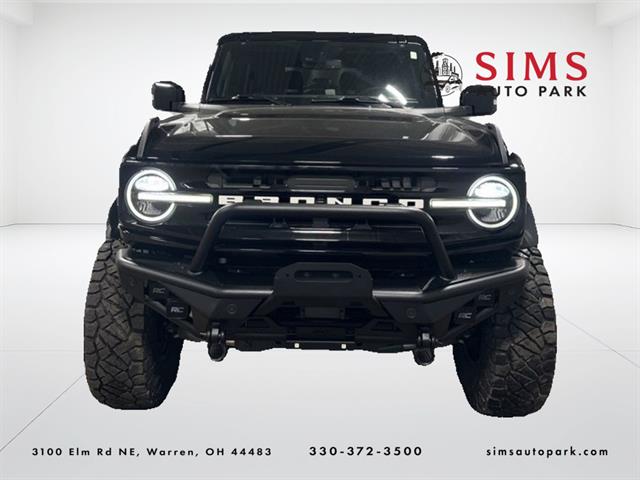 2022 Ford Bronco 2-Door Outer Banks's photo