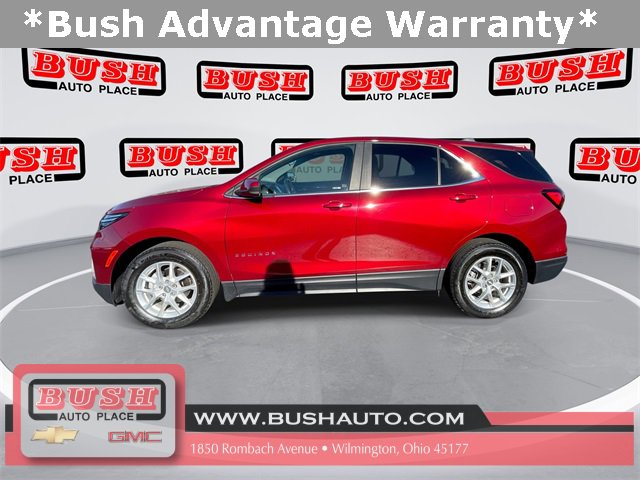 2022 Chevrolet Equinox LT photo 2